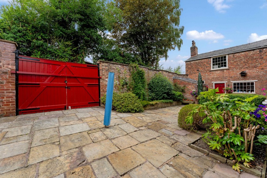 Images for Beech Lane, Macclesfield, SK10