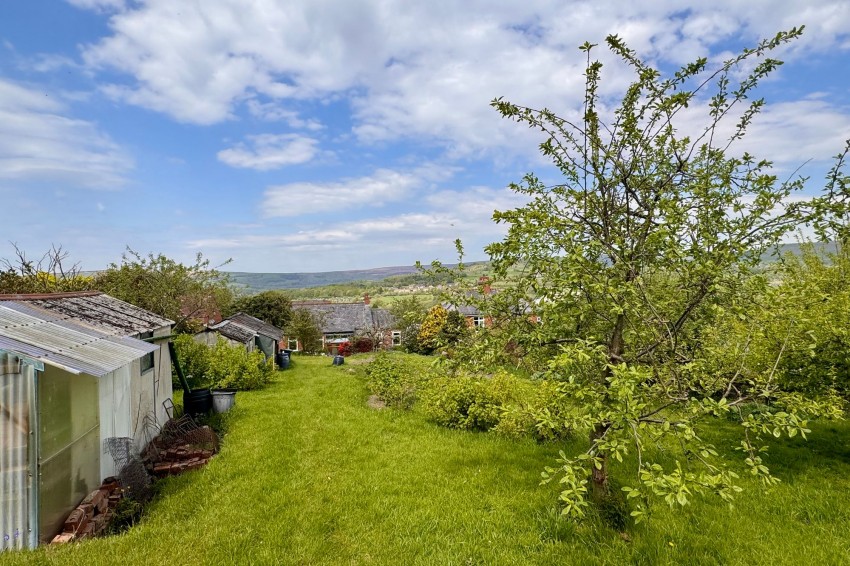 Images for Simmondley New Road, Glossop, SK13