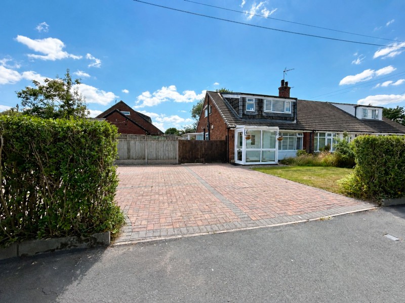 St. Oswalds Crescent, Brereton, CW11