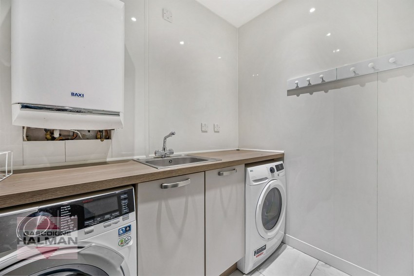 Images for Arlington Crescent, Wilmslow, SK9