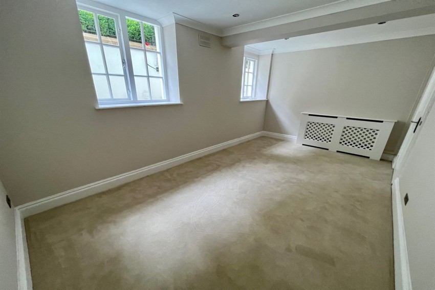 Images for Conyngham Road, Lane Court, M14