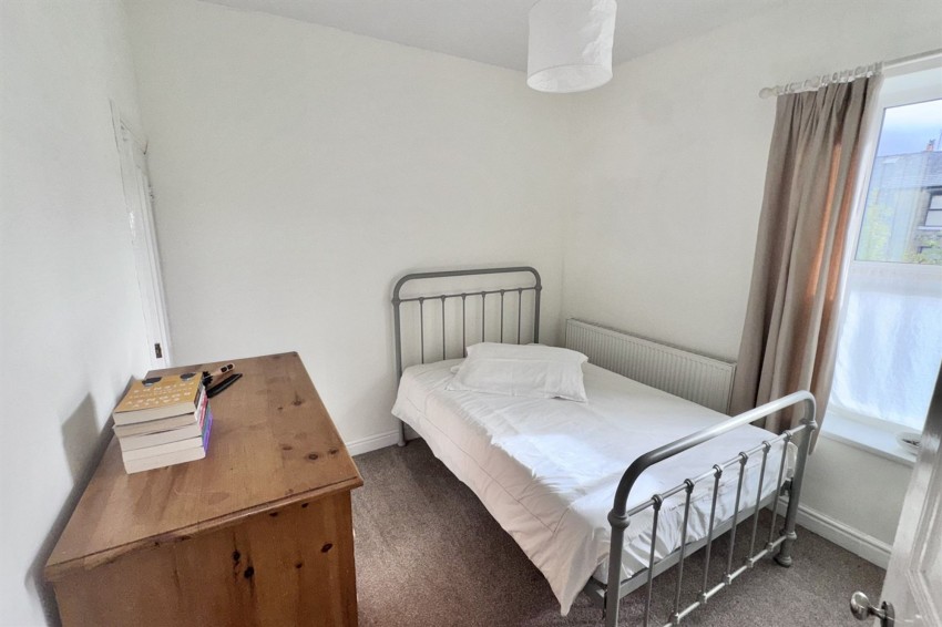 Images for Tredcroft Street, Glossop, SK13