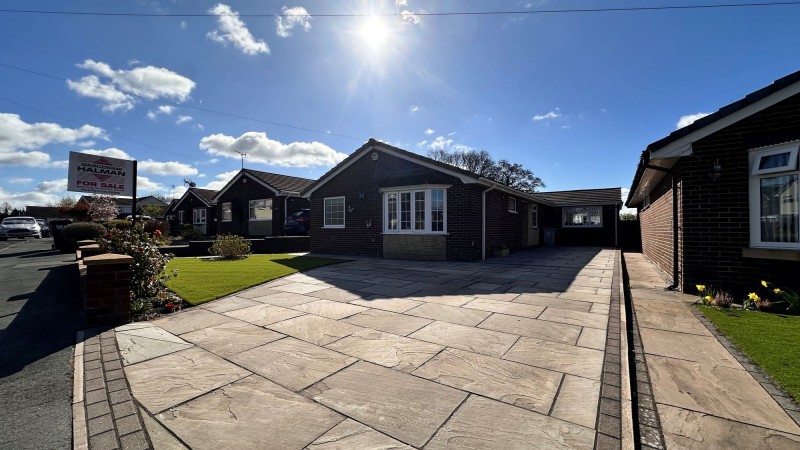 Mallard Crescent, Poynton, SK12