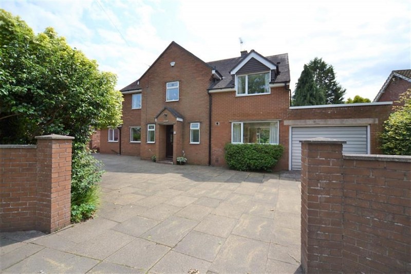 Middlewich Road, Holmes Chapel, CW4
