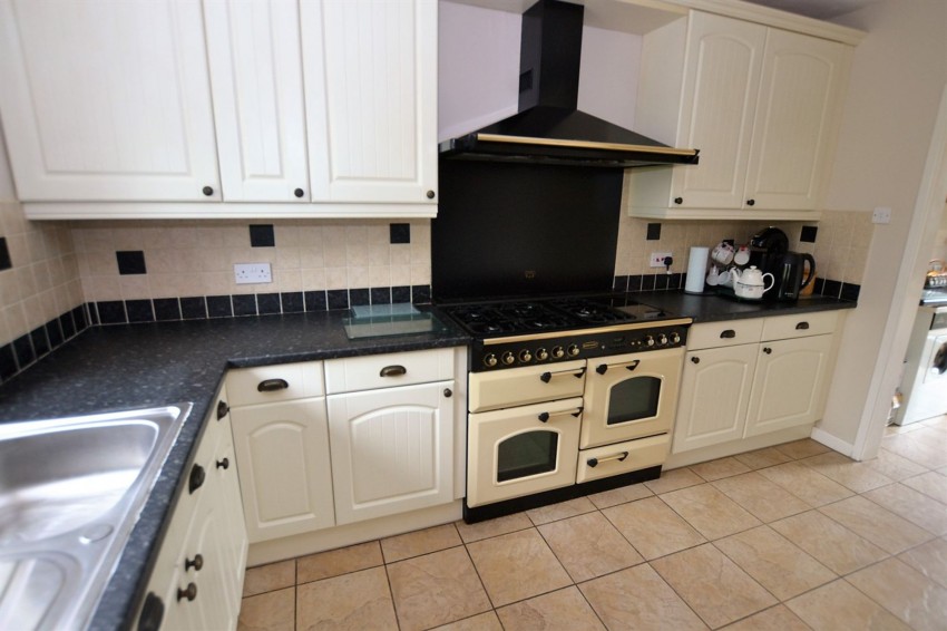 Images for Middlewich Road, Holmes Chapel, CW4