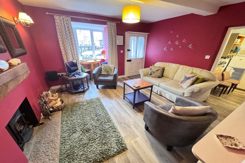 Images for Queen Street, Tideswell, SK17