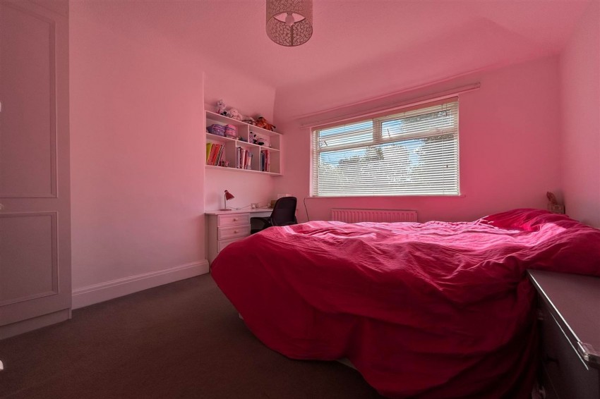 Images for Warwick Drive, Sale, M33