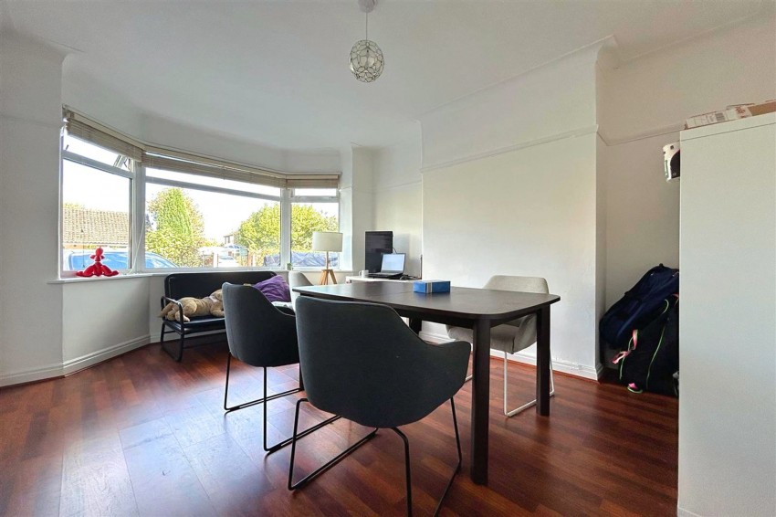 Images for Warwick Drive, Sale, M33