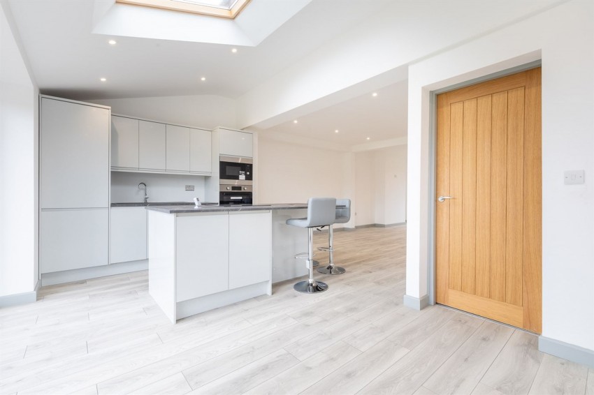 Images for Hilbre Bank, Alpraham, CW6