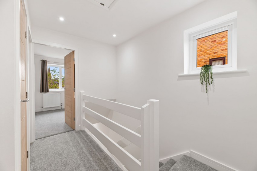 Images for Blue Hatch, Frodsham, WA6