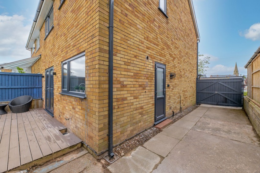 Images for Blue Hatch, Frodsham, WA6