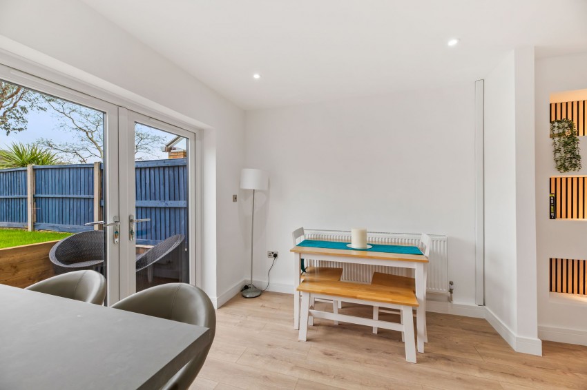 Images for Blue Hatch, Frodsham, WA6