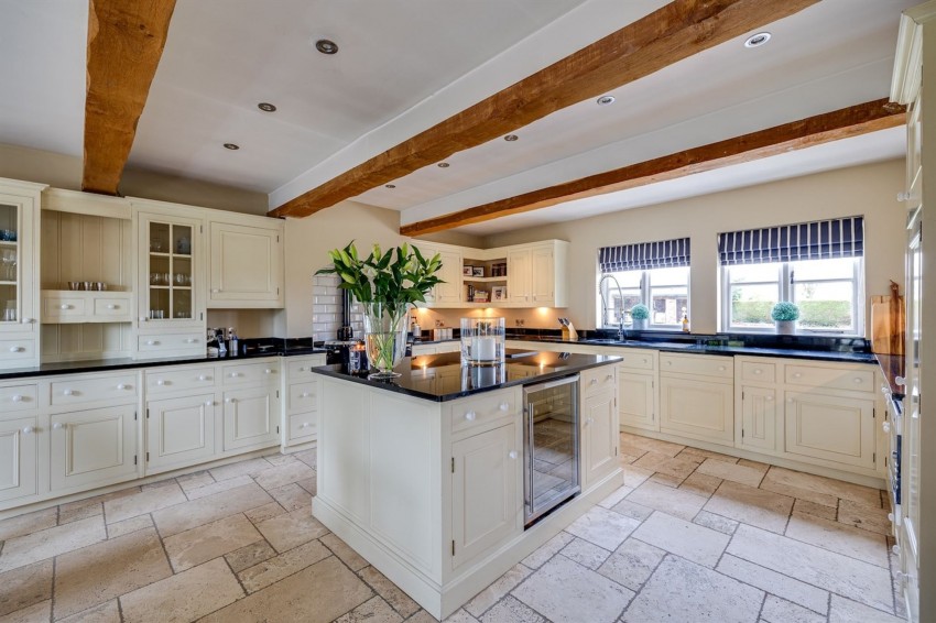 Images for Whitchurch Road, Milton Green, CH3