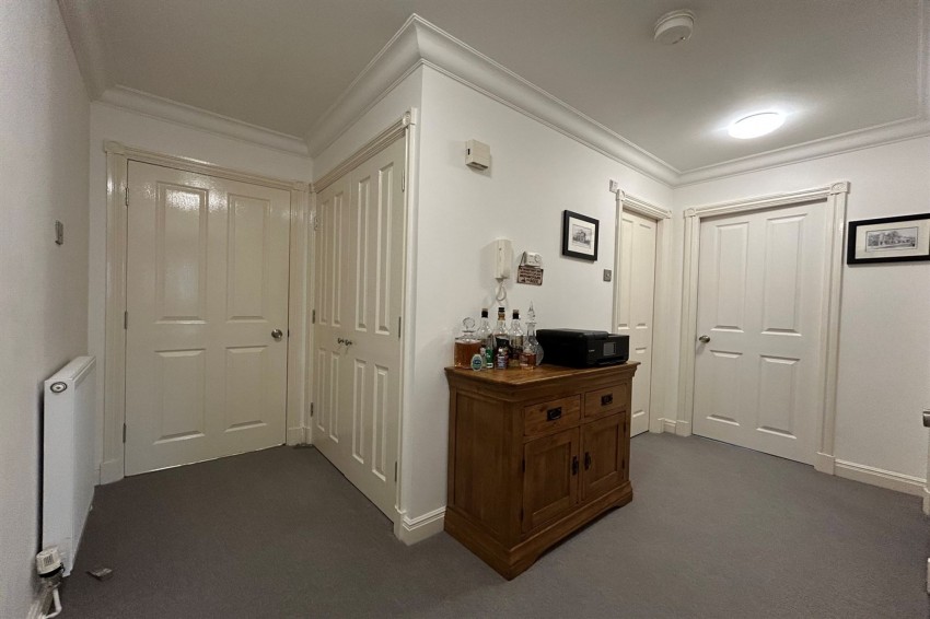 Images for Horseshoe Lane, The Oaks Horseshoe Lane, SK9