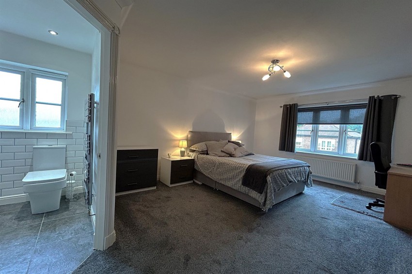 Images for Horseshoe Lane, The Oaks Horseshoe Lane, SK9