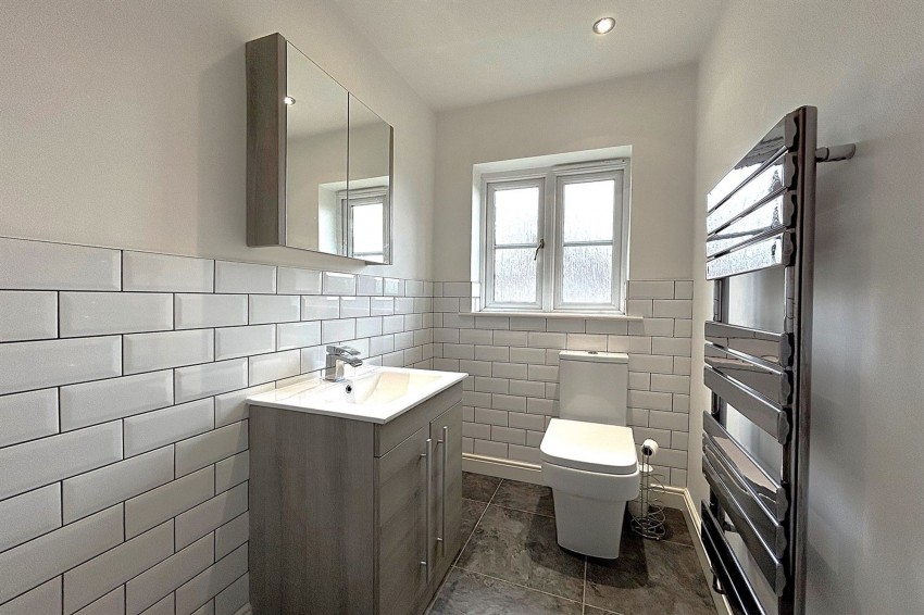 Images for Horseshoe Lane, The Oaks Horseshoe Lane, SK9