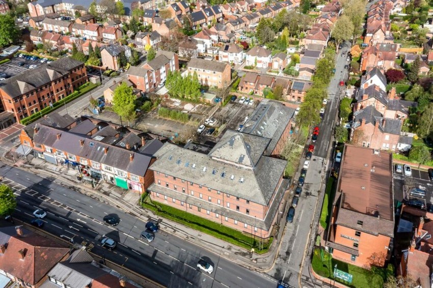 Images for Park Avenue, Sale, M33