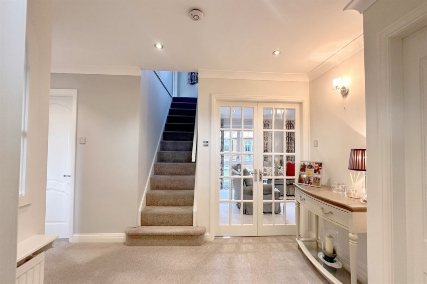 Images for Woodside Lane, Poynton, SK12