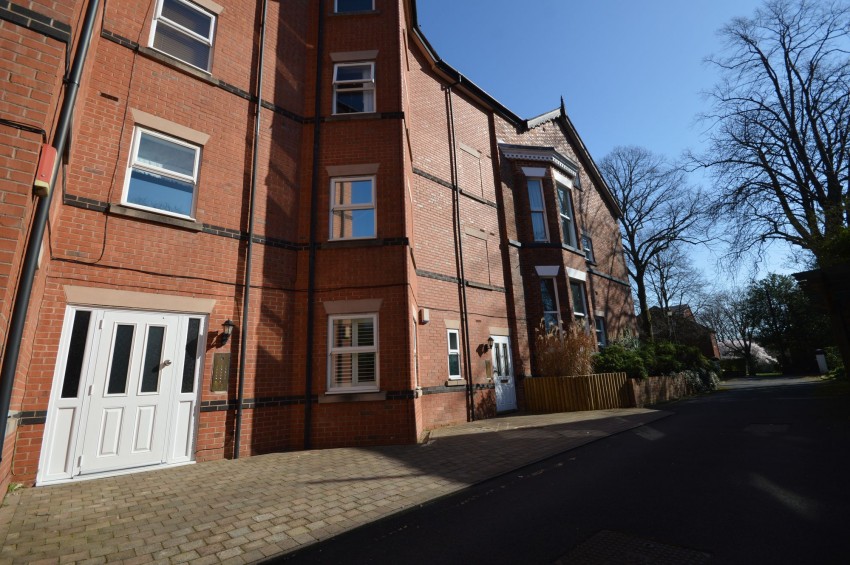 Images for Heaton Moor Road, Stockport, SK4