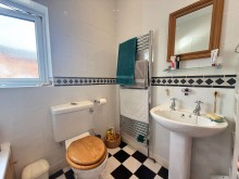 Images for Glen Avenue, Sale, M33
