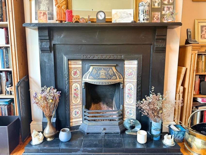 Images for Glen Avenue, Sale, M33