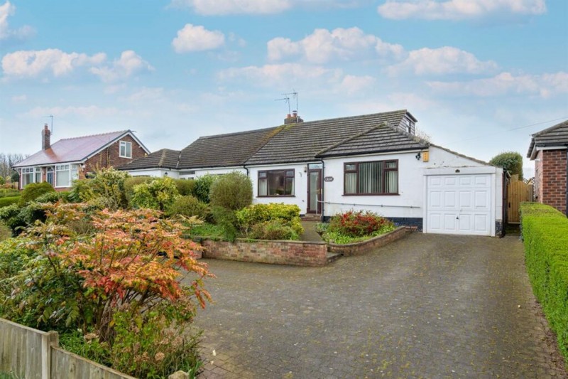 Chester Road, Sutton Weaver, WA7