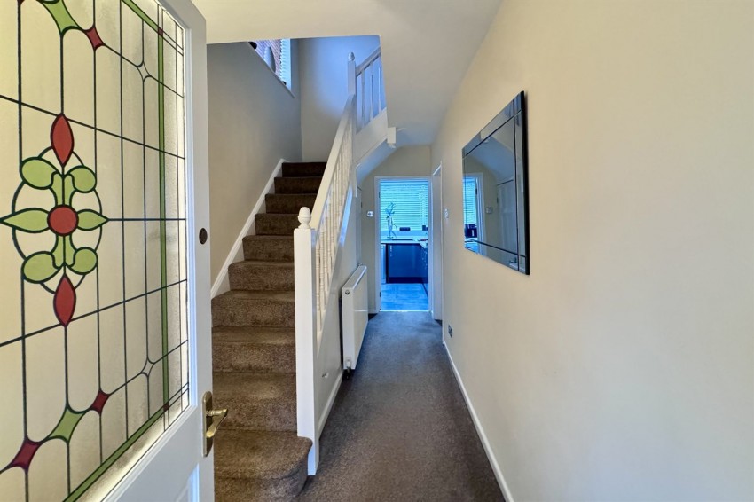 Images for Hawthorn Bank, Hadfield, SK13