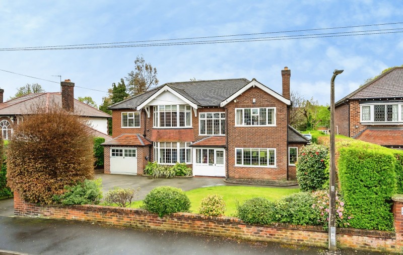 St. Michaels Avenue, Bramhall, SK7