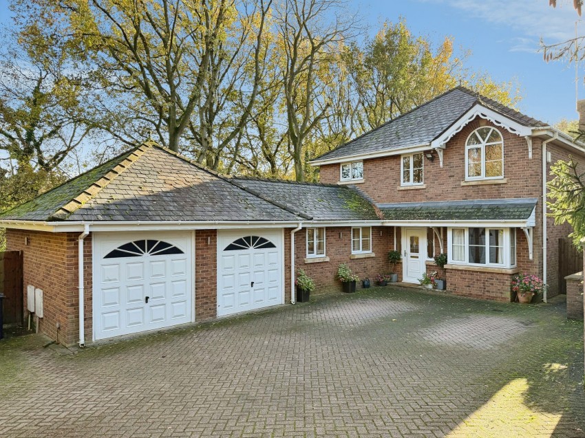 Images for Valley Road, Bramhall, SK7