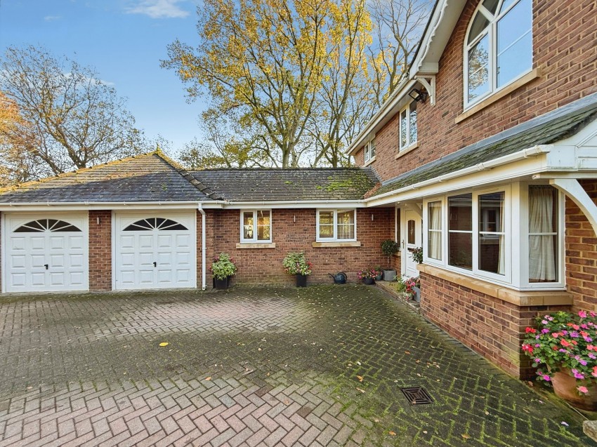 Images for Valley Road, Bramhall, SK7