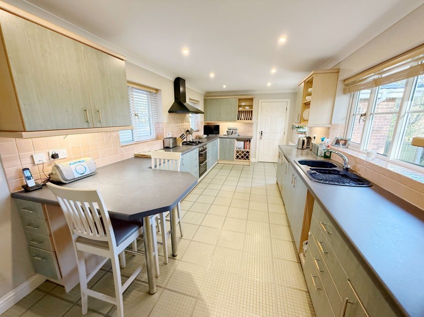 Images for Valley Road, Bramhall, SK7