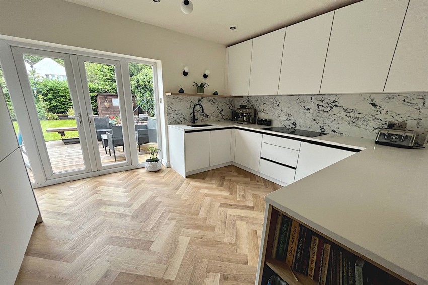 Images for Parrs Wood Avenue, Manchester, M20