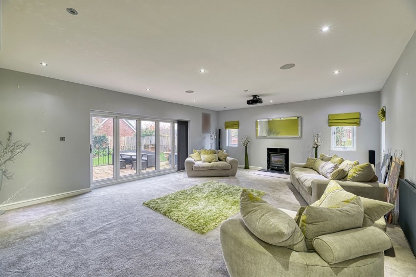 Images for Marsh Lane, Elton, CH2