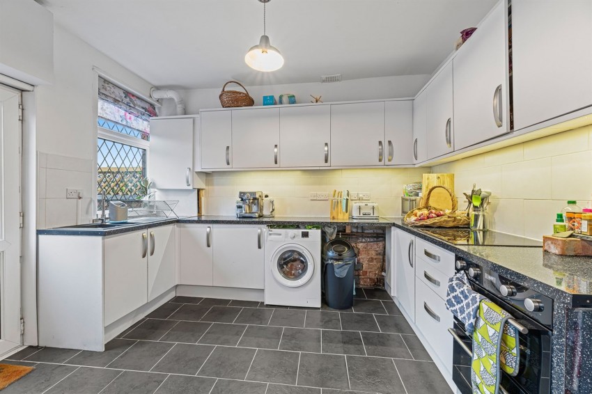 Images for Back Crosland Terrace, Helsby, WA6