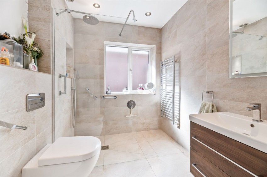 Images for Cambridge Gardens, Helsby, WA6