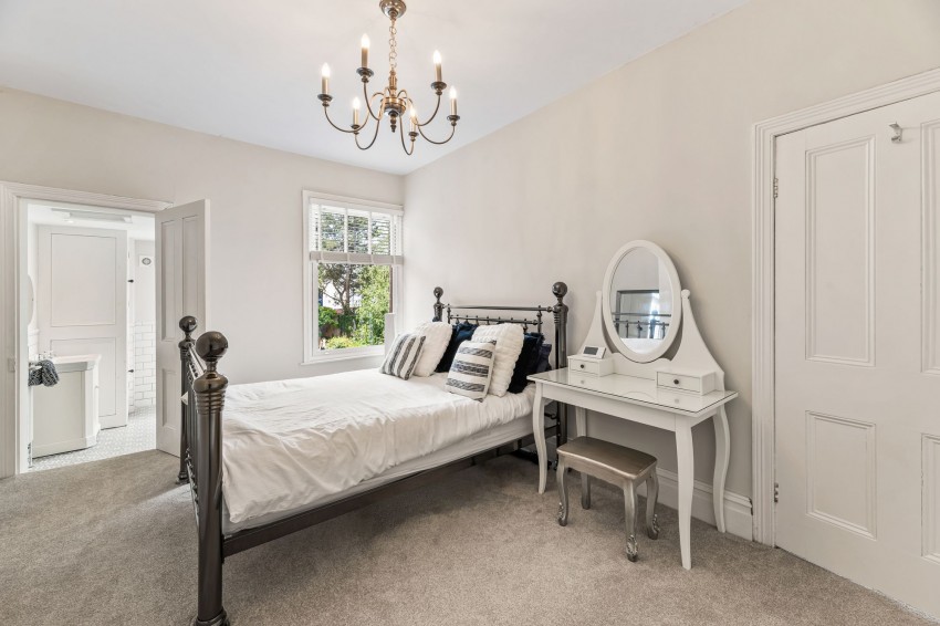 Images for Red Lane, Frodsham, WA6