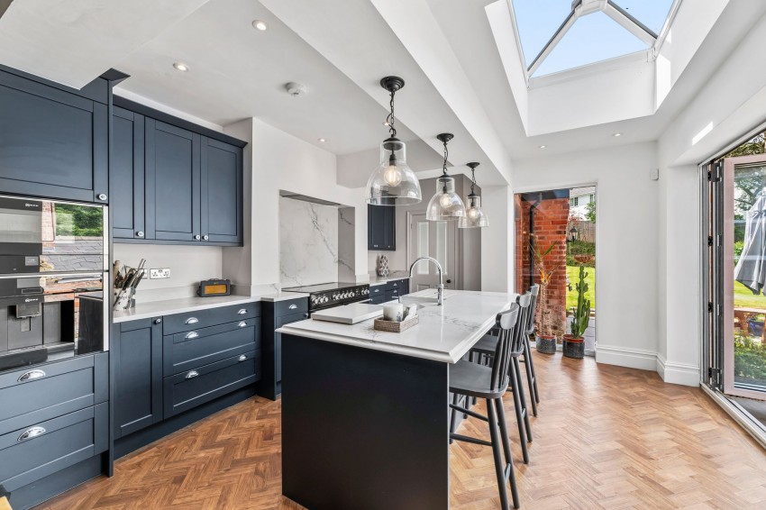 Images for Red Lane, Frodsham, WA6