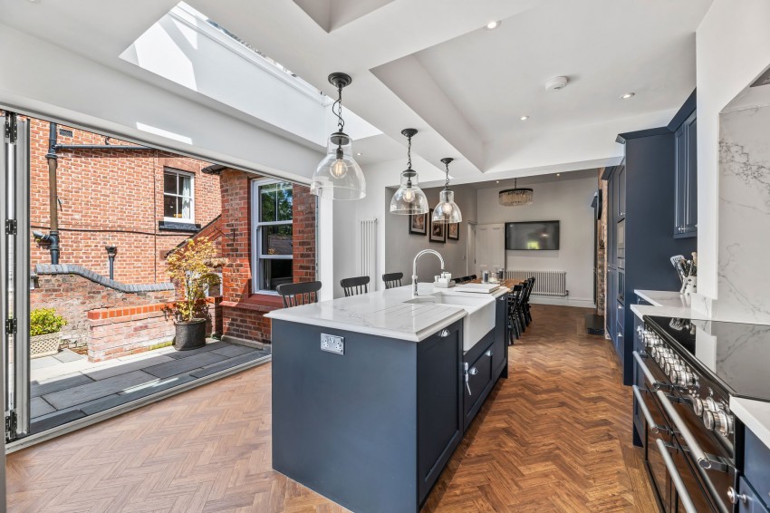 Images for Red Lane, Frodsham, WA6