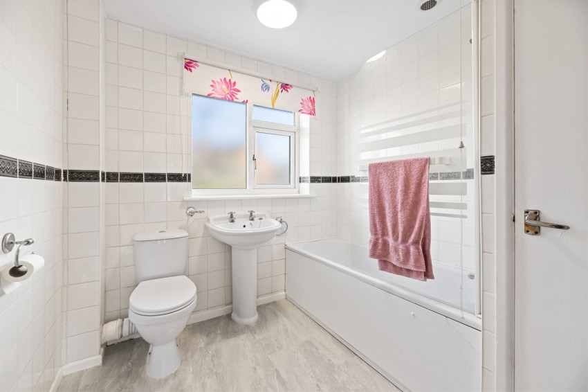 Images for Crosland Terrace, Helsby, WA6