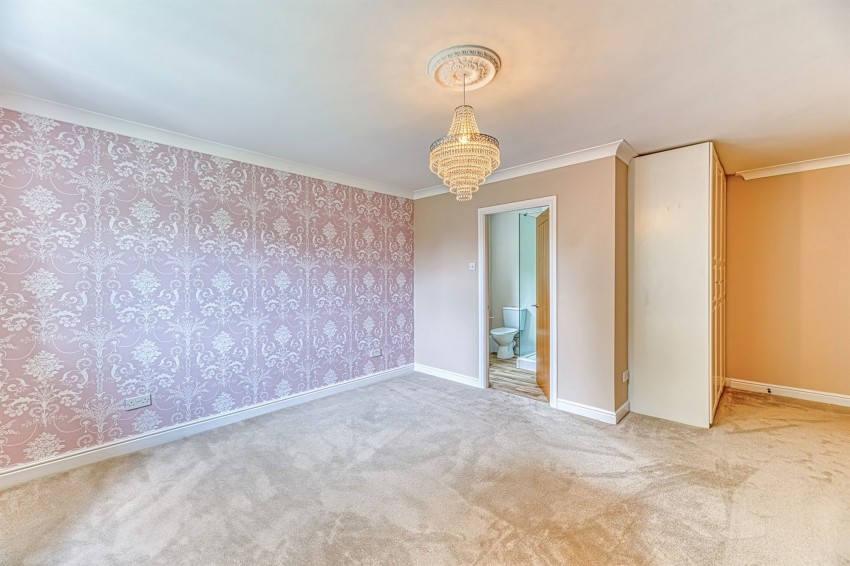 Images for Main Street, Halton, WA7