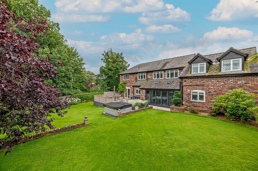 Images for Main Street, Halton, WA7