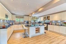 Images for Main Street, Halton, WA7