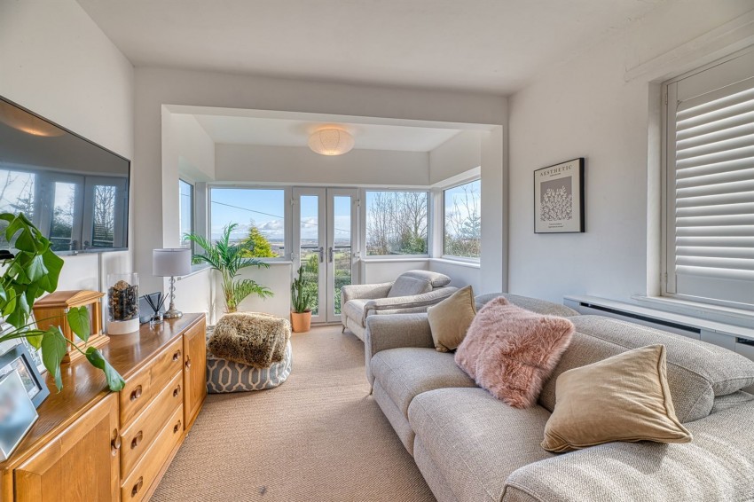 Images for Top Road, Frodsham, WA6