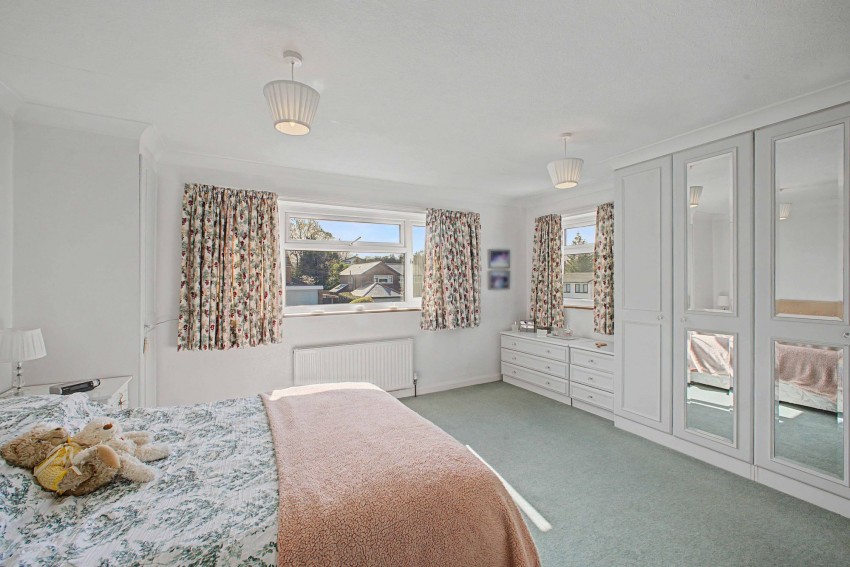 Images for Fernlea, Hale, WA15