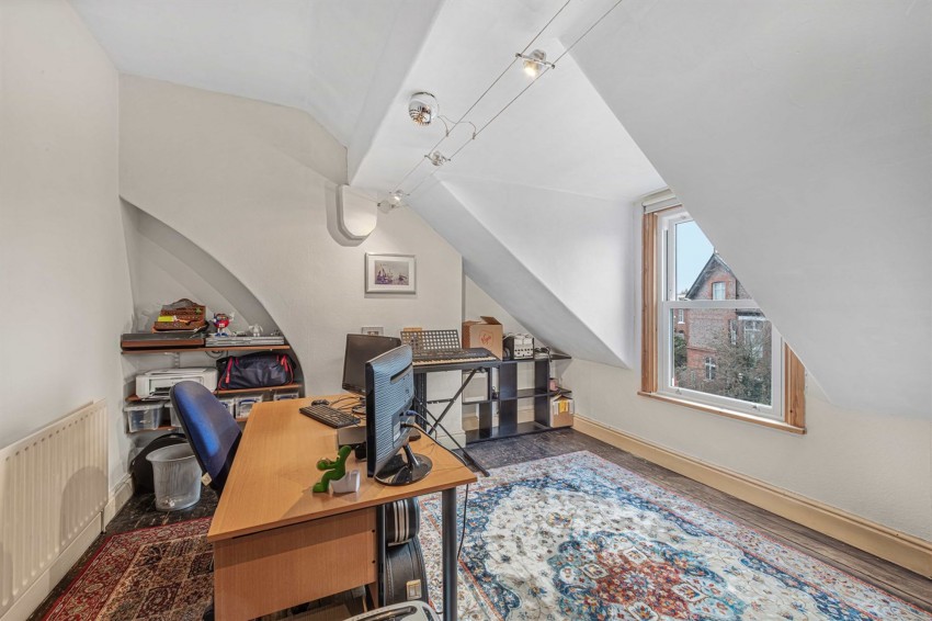 Images for Hawthorn Road, Hale, WA15