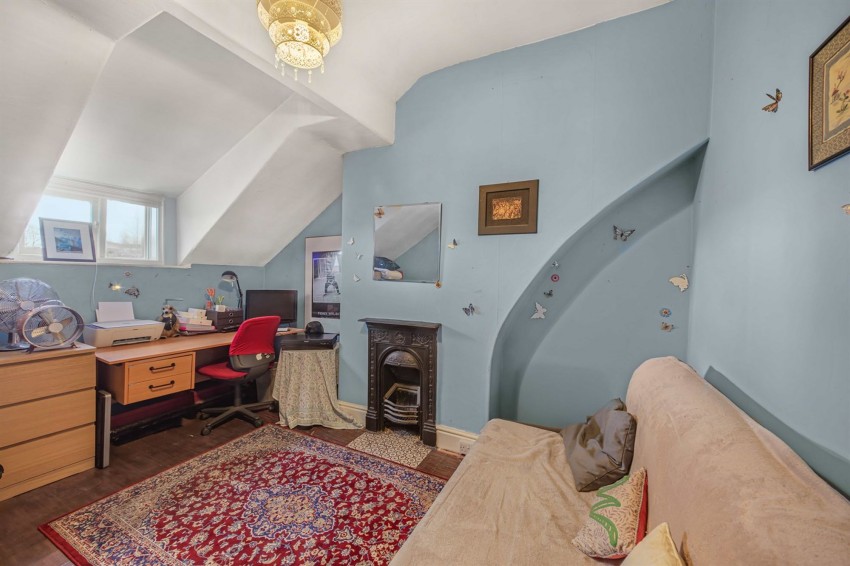 Images for Hawthorn Road, Hale, WA15