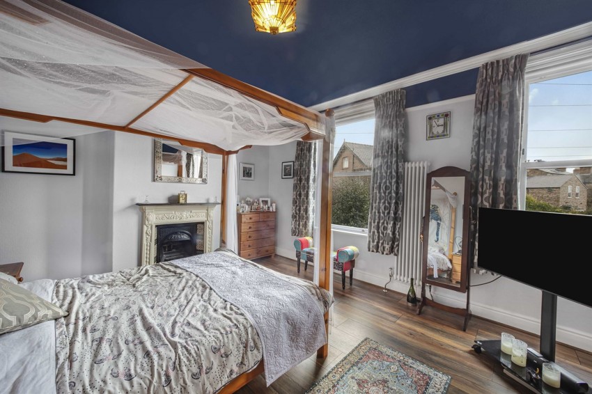 Images for Hawthorn Road, Hale, WA15