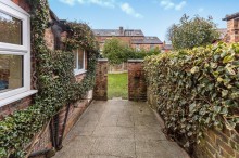 Images for Hawthorn Road, Hale, WA15