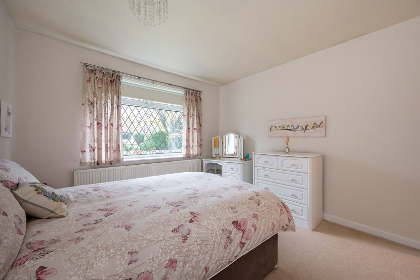 Images for Ravenwood Drive, Hale Barns, WA15