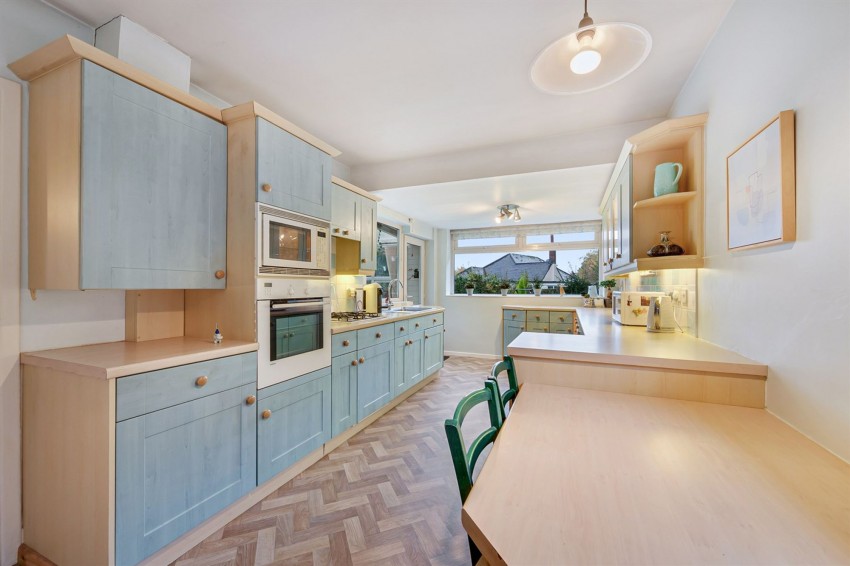 Images for Ravenwood Drive, Hale Barns, WA15